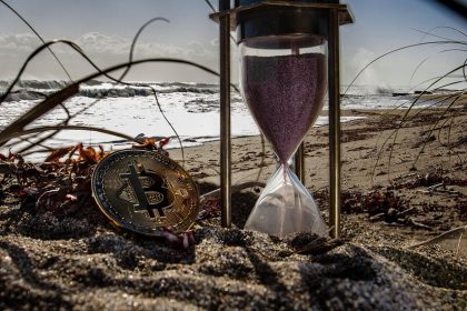 Expert Insights: Bitcoin Price Predictions and Trends for the Upcoming Quarter